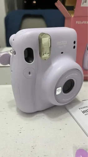 Câmera Instax Mini 11 Lilás - Fotos Instantâneas