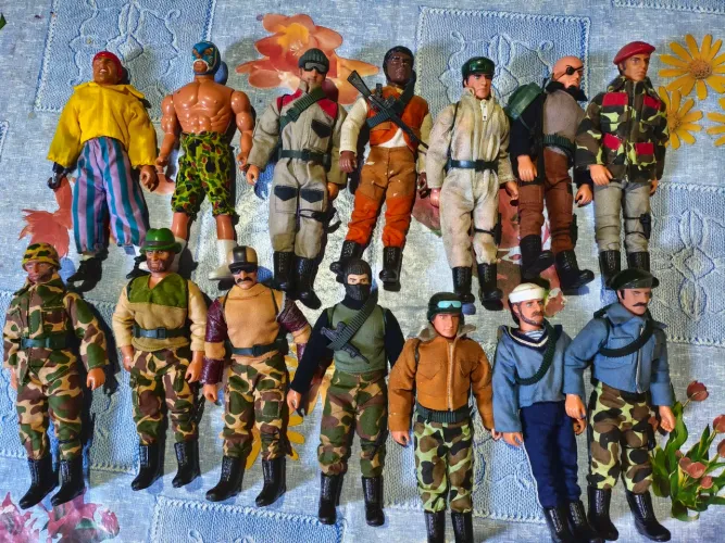Coleção bonecos gi Joe Falcon com roupas e acessórios 