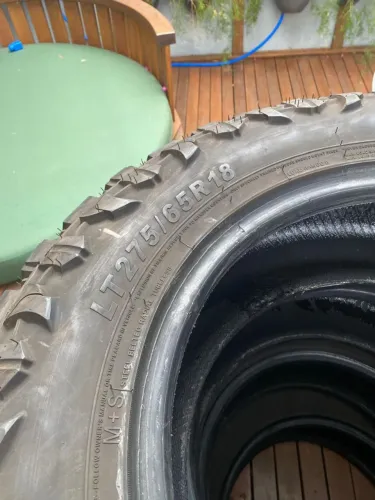 Venda de Pneus para caminhonete 