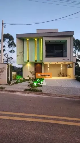 Sobrado com 3 dormitórios à venda, 330 m² por R$ 2.970.000,00 - Parquelândia - Mogi das Cr
