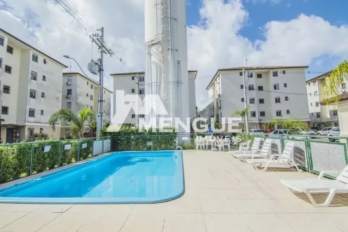 Apartamento com 2 dormitórios e 1 vaga à venda no bairro Sarandi em Porto Alegre por R$ 20