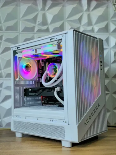 PC GAMER RYZEN 5 5600X/ B450M AORUS/ 32GB RAM 3.200MHZ