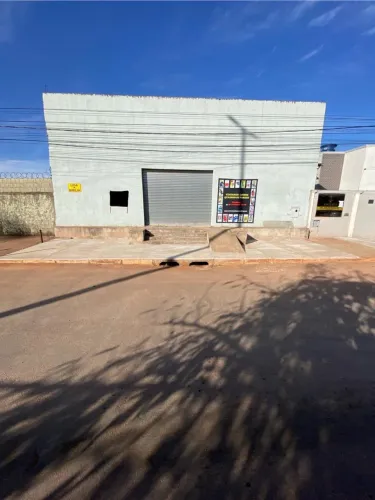 Alugo galpão em Arniqueiras 