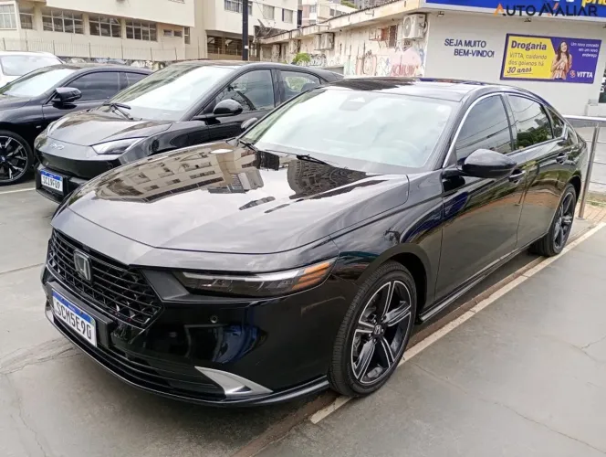 Honda Accord 2.0 Automático Híbrido 2023/2023- apenas 7.600 km rodados 