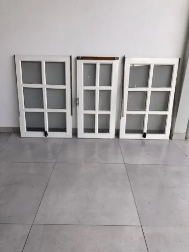 4 Janelas de madeira