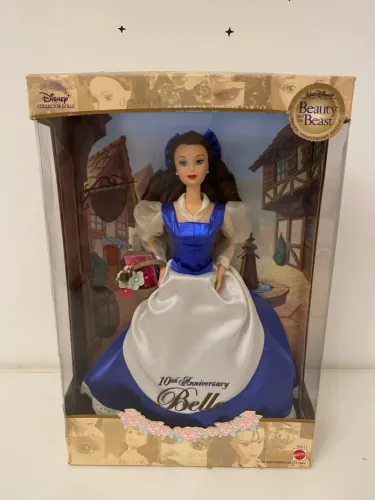 Boneca Bela Edição Especial 10 anos (Bela e a Fera)