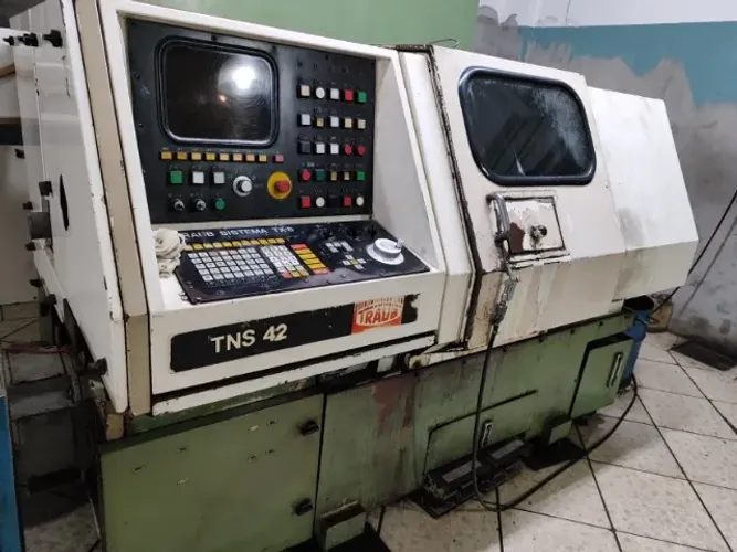 Torno CNC TRAUB TNS-42