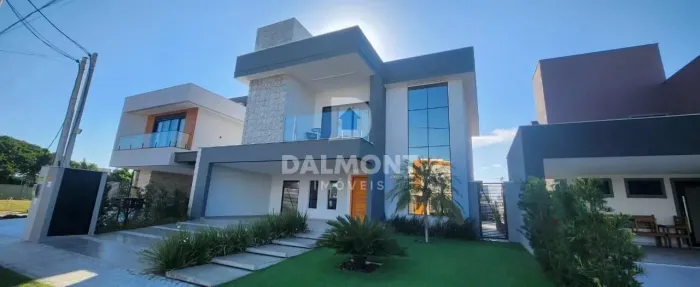Terras Alphaville - Cabo Frio/RJ - Casa com 04 quartos, com 256,77 de área construída.