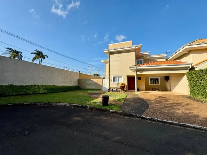Casa em Condominio de 216m² úteis à venda em Betel Paulínia no Jd dos Manacás