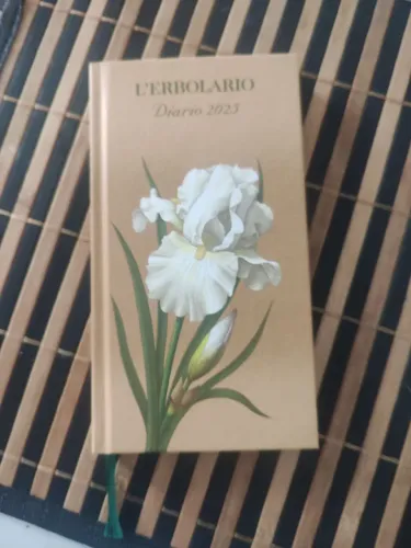 Agenda 2025 Erbolario em italiano