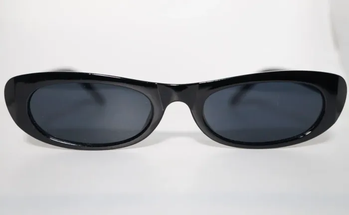 Óculos de Sol Preto Slim Feminino Vintage