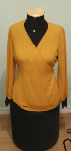 Blusa Transpassada Amarela - P. A Concept