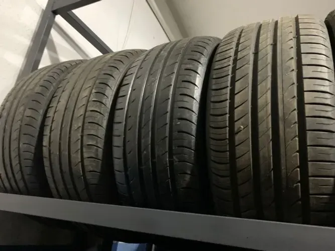 Pneu 245/45/18 Hankook 90% de vida
