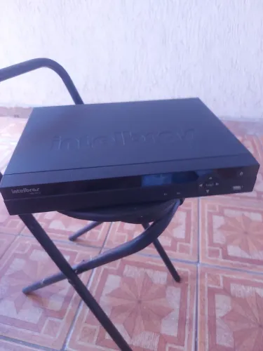 DVR INTELBRAS  VD3016 monitoramento e gravação comporta 16 câmeras  2 cameras  wifi PP