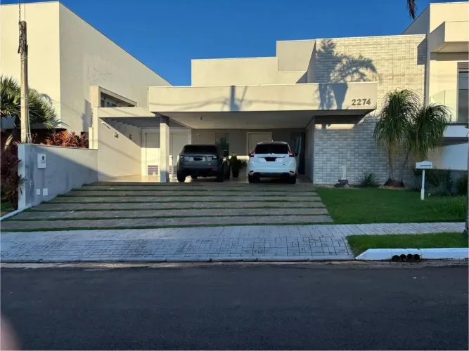 A Casa dos Seus Sonhos em Condomínio Completo e Sofisticado