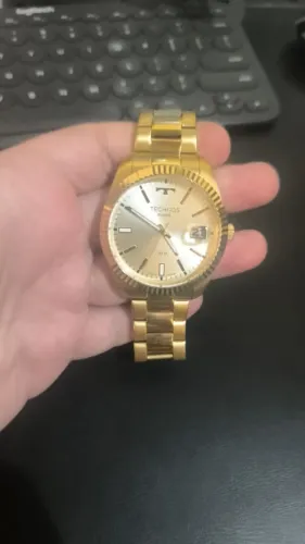 Relógio Technos Dourado - Elegância e Estilo!