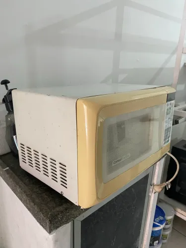 Microondas seminovo Cônsul