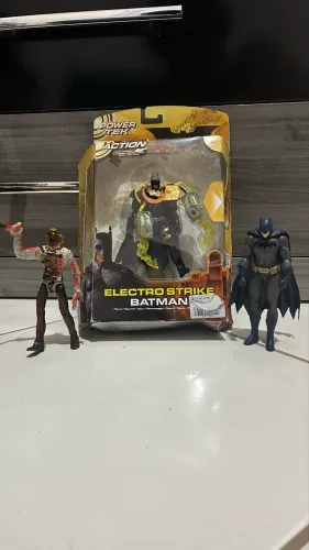 Bonecos Batman 
