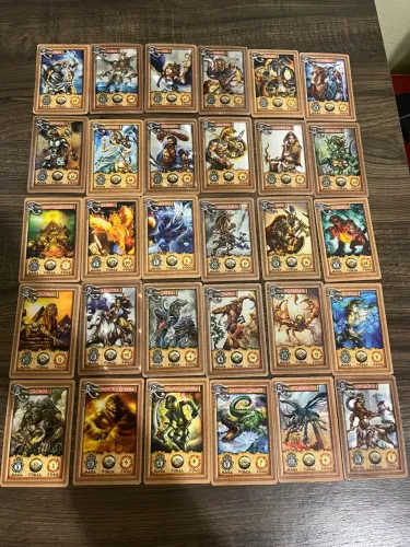Coleção COMPLETA Mythomania Elma Chips