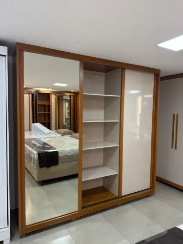 Guarda Roupa 100% MDFPromoçao Fazemos Entrega Novo