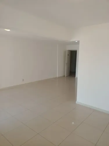  alugo apartamento condomínio clube jardins *