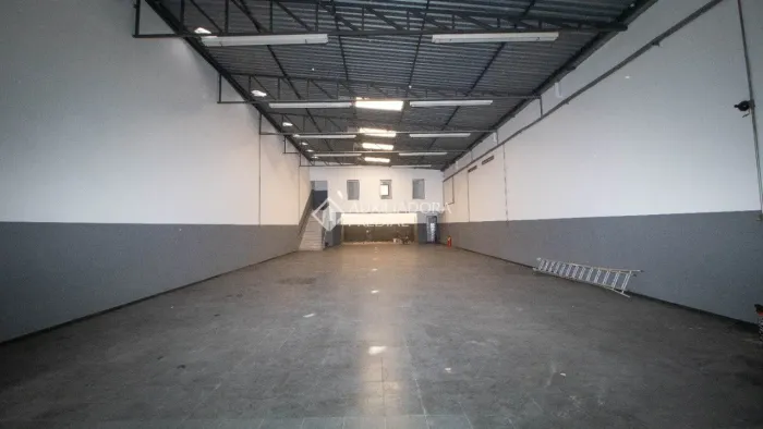 Excelente galpão comercial para locação no Bairro Jardim Ocara em Santo André