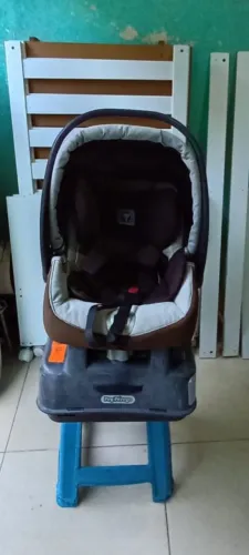 Cadeirinha de bebê de carro