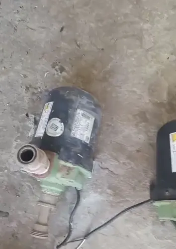 Vendo bomba De Água 1 CV 500 Reais