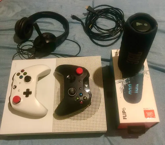 Xbox one 1T 4K com poblema no plim