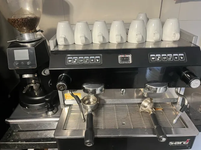 Máquina de café profissional bianchi Sara