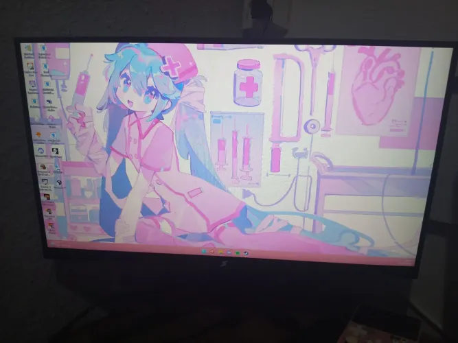 Monitor super drama 24 100hz