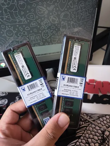 Memórias DDR4 2x8GB 2400mhz CL 22