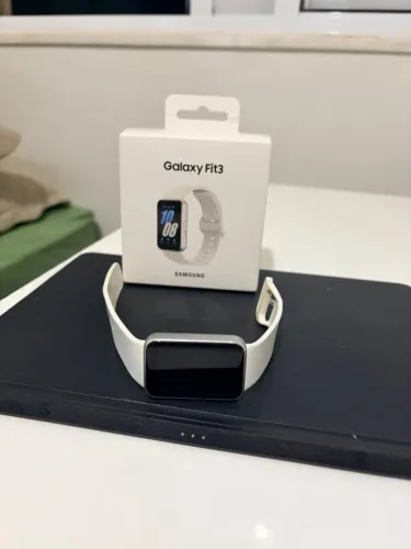Galaxy fit 3 - apenas 4 meses de uso