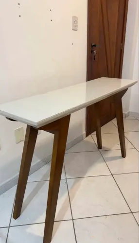 APARADOR DE VIDRO