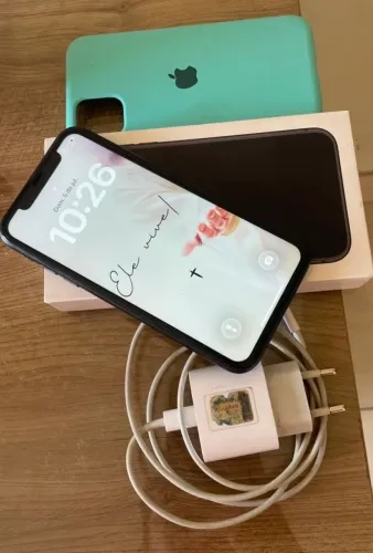 iPhone 11 