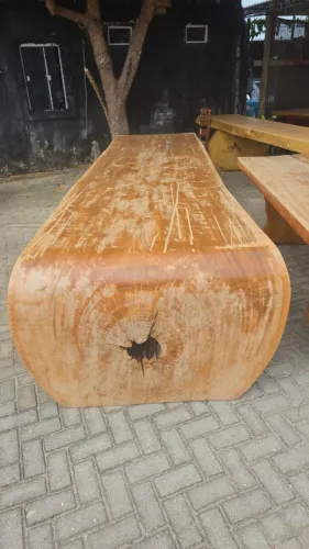 Mesa cascata madeira pequiá 4.7