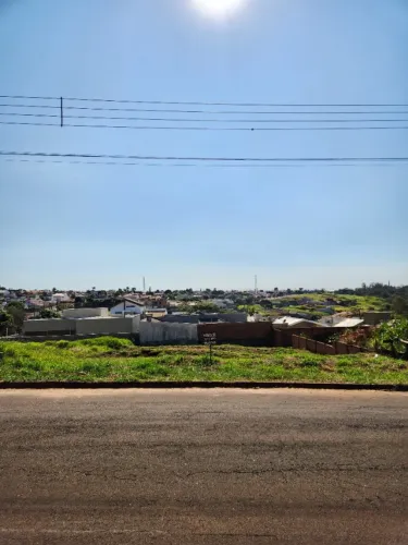 Terreno residencial de 450m² em Rolândia - PR