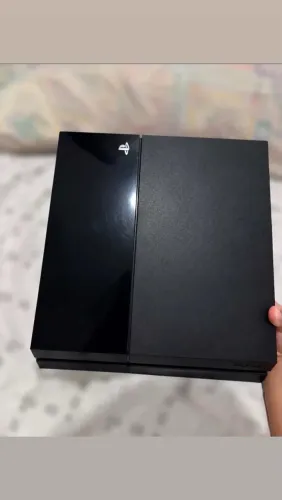 Vende-se PS4