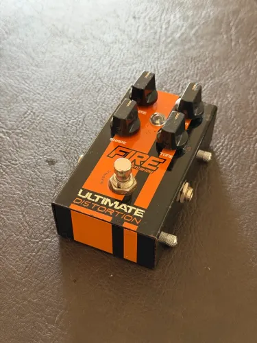 Pedal Fire Ultimate Distortion