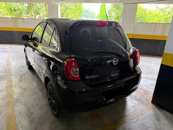 Nissan March S 1.0 12V Flex 5P 2016