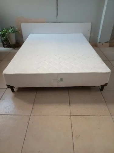 Base cama BOX casal.