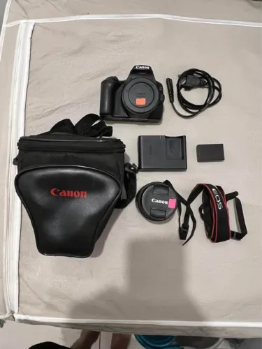 Cânon SL3 Rebel - Semi Nova 