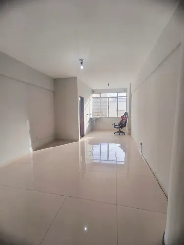 Sala/Kitnet comercial/Residencial para venda ou troca no Cond. Amina Najar no Centro de Am