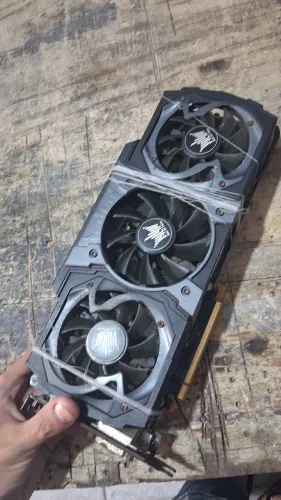Placa de vídeo nvdia geforce gtx 980 4gb com defeito