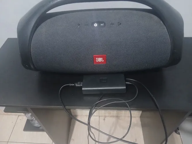 Caixa de som JBL BOOMBOX 1
