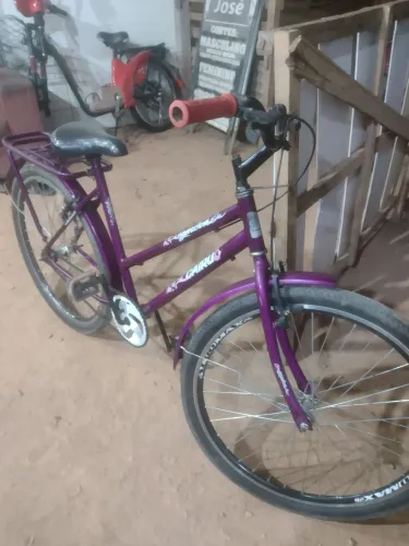 Bicicleta semi nova funcionando perfeitamente