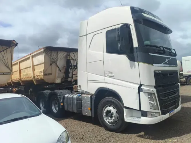 Volvo / FH 460 6X2T 2021