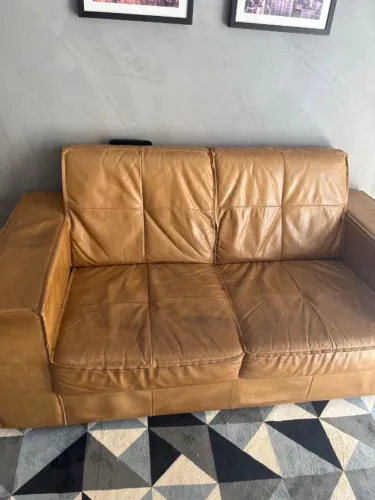 Vende-se sofá de Couro