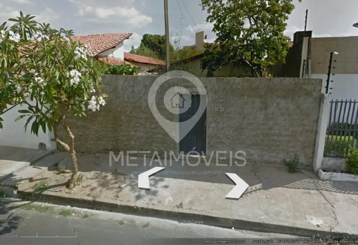 Terreno à venda em Teresina-PI, bairro Ininga, com 300m²