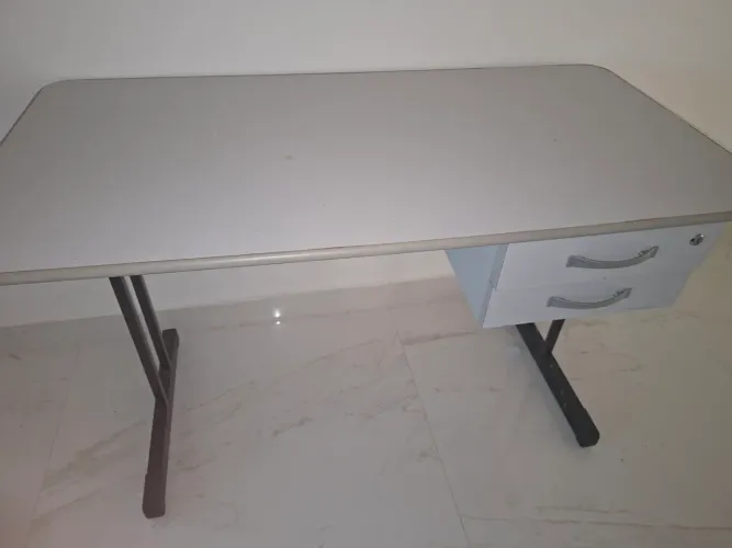 Mesa de escritório 